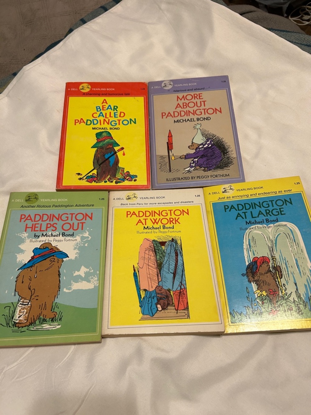 🆑1/2 off 3🏷️ Hilarious Adventures of Paddington 5 book set, Michael Bond, Dell